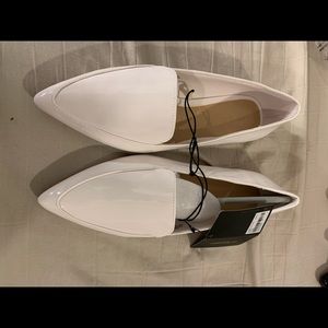White flat shoes